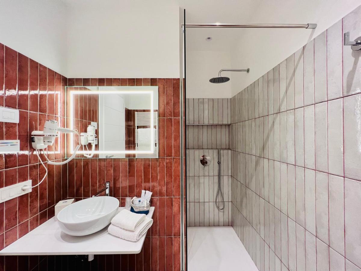 Yourhome - Lucrezia Suites Sorrento Exterior foto